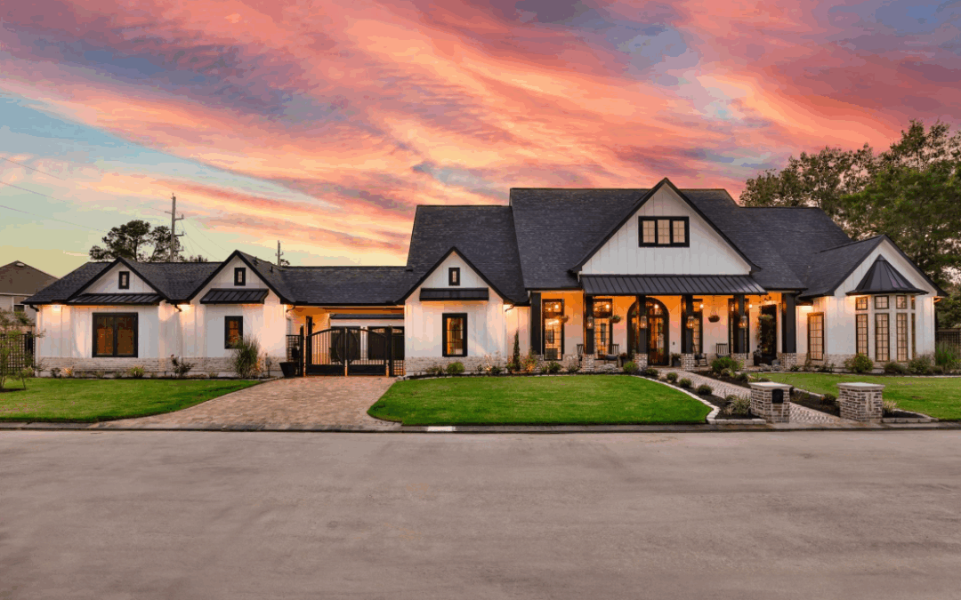 Homes Beyond Kingwood, TX: Discover Luxury Living at 20035 New Kings Trail in Kings Lake Estates, Humble, TX